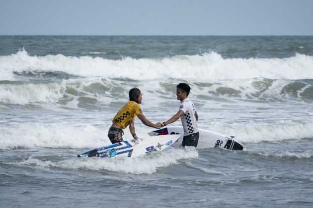 Jared Gogue e Rogelio Esquivel Jr, ISA World Surfing Games 2019, Miyazaki, Japão. Foto: ISA / Ben Reed.