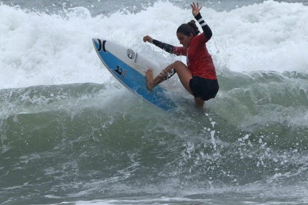 Isabela Saldanha, Hang Loose Surf Attack 2019, Praia do Tombo, Guarujá (SP). Foto: Munir El Hage.