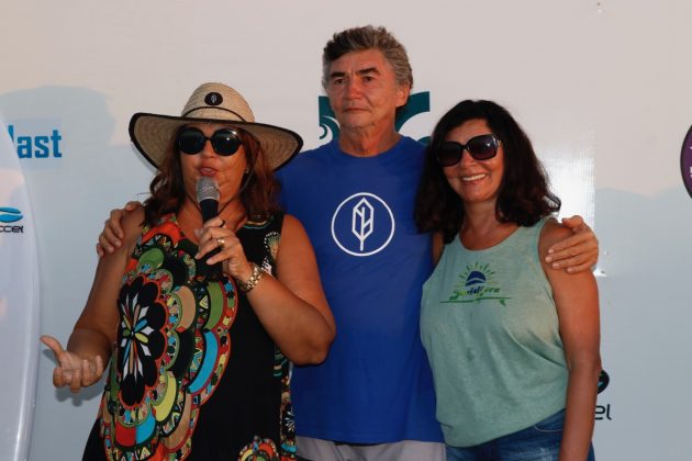 Ligia Tavares, Raimundo Pena e Brigida Frazão, Pipa Master Surf 2019, Praia do Abacateiro (RN). Foto: Lima Jr.