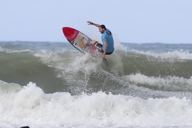 Rafael Becker, Pipa Master Surf 2019, Praia do Abacateiro (RN). Foto: Lima Jr.