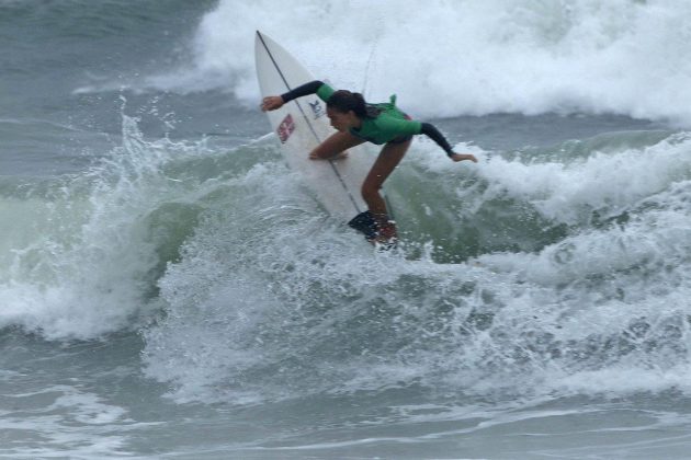 Sophia Gonçalves, Hang Loose Surf Attack 2019, Praia do Tombo, Guarujá (SP). Foto: Munir El Hage.