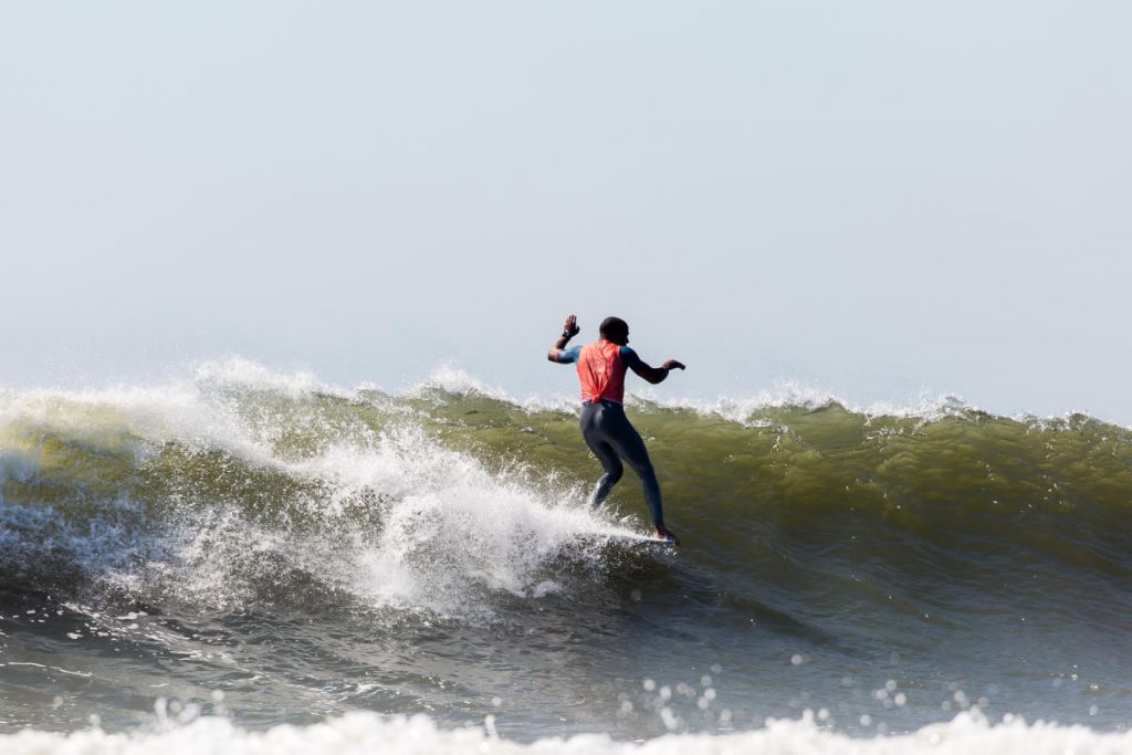 Jefson Silva conquista seu melhor resultado no circuito mundial de longboard.