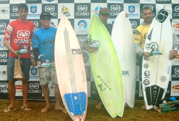Pódio Master, Surf Talentos 2019, praia Mole, Florianópolis (SC). Foto: Basilio Ruy/P.P07.