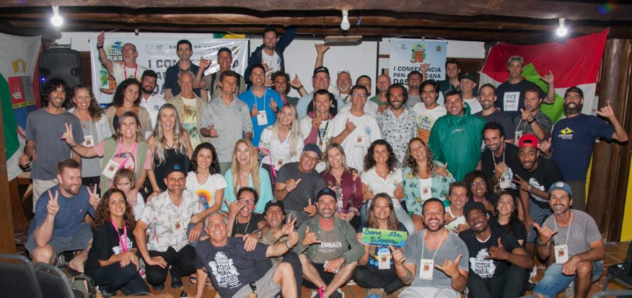 Celebração da Nona Reserva Mundial de Surf, Guarda do Embaú (SC). Foto: Plínio Bordin.