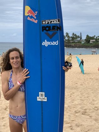 Justine Dupont, The Eddie Aikau Invitational 2019, Waimea Bay, North Shore de Oahu, Havaí. Foto: Fernando Iesca.
