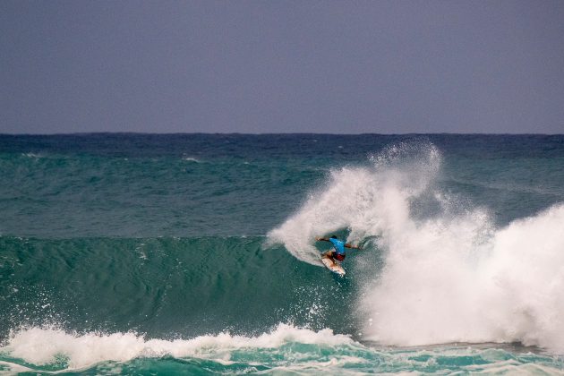 Ezekiel Lau, Vans World Cup of Surfing, Sunset, North Shore de Oahu, Havaí. Foto: WSL / Keoki.