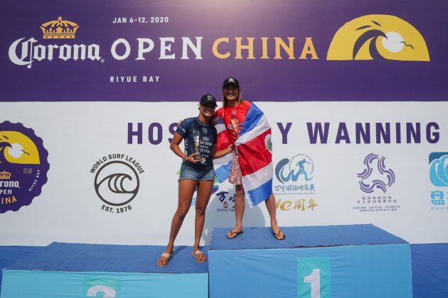 Vahine Fierro e Brisa Hennessy, China Open 2019, Riyue Bay, Wanning. Foto: WSL / Tim Hain.