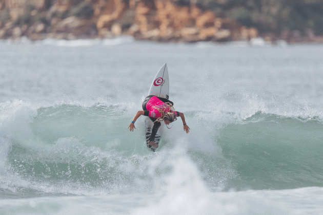 Molly Picklum, Sydney Surf Pro 2020, Manly Beach, Austrália. Foto: WSL / Matt Dunbar.