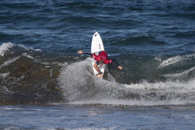 Ryan Callinan, Sydney Surf Pro 2020, Manly Beach, Austrália. Foto: WSL / Smith.