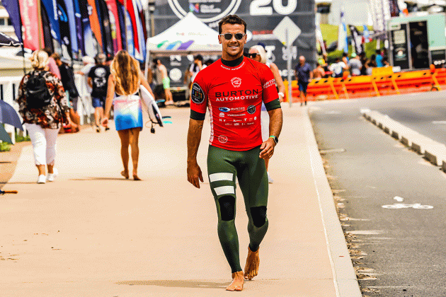 Julian Wilson, Surfest Newcastle Pro 2020, Merewether Beach, Austrália. Foto: WSL / Tom Bennett.