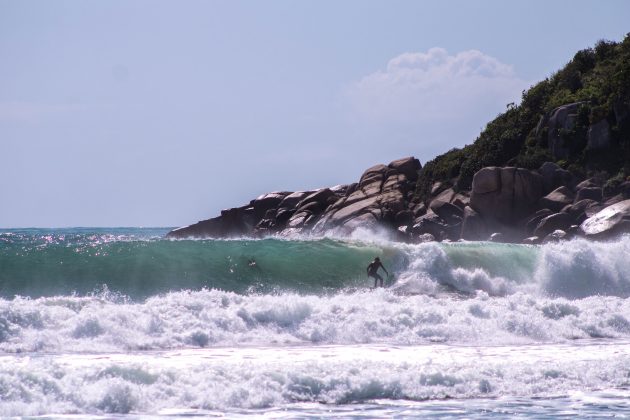 Praia Brava, Florianópolis (SC). Foto: Marcelo Santos / @surfistabuenaonda.