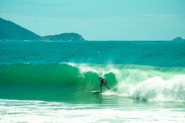 Praia Brava, Florianópolis (SC). Foto: Marcelo Santos / @surfistabuenaonda.