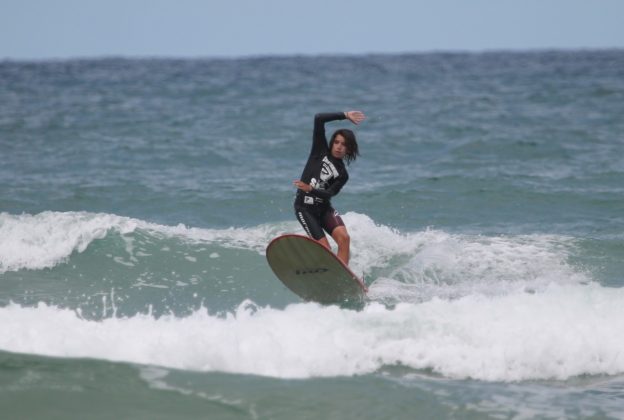 Lucas Costa, 1º Surfe Treino de Longboard, Ouvidor, Garopaba (SC). Foto: @funcionalsurfkids.
