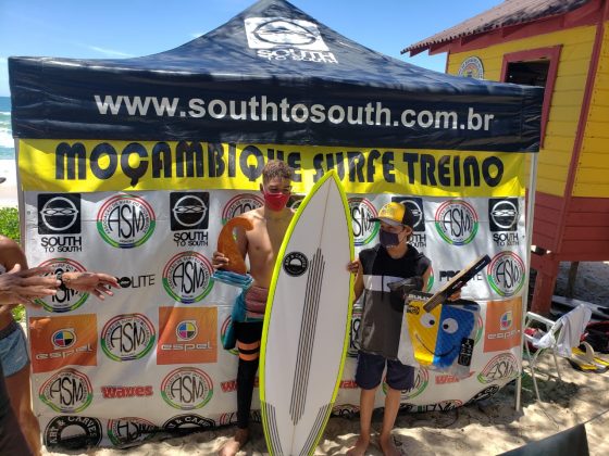 Pódio Final, Surfe Treino South to South 2020, Praia do Moçambique, Florianópolis (SC). Foto: @slabhouseproductions.