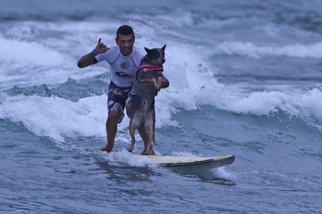 Surf Dog, Quiksilver Estadual 2020, Camburi, São Sebastião (SP). Foto: Munir El Hage.