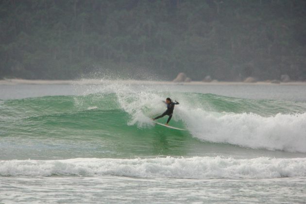 Kiany Hyakutake, Praia do Campeche, Florianópolis (SC). Foto: Arquivo pessoal.