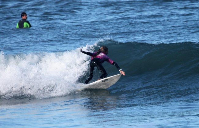 Luiza Teixeira, Surf Kids 2021, Portinho, Imbituba (SC). Foto: @funcionalsurfkids.