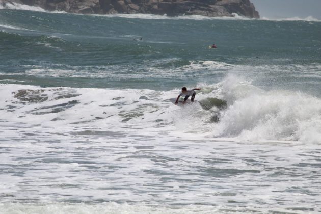 Natan Rosa, Surf Kids 2021, Portinho, Imbituba (SC). Foto: @funcionalsurfkids.