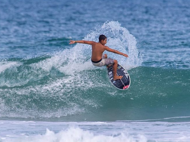 Michel Demétrio, Perfil SuperSurf XP.