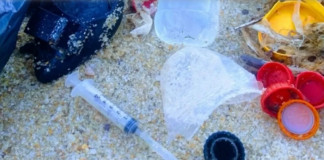 Lixo invade praias