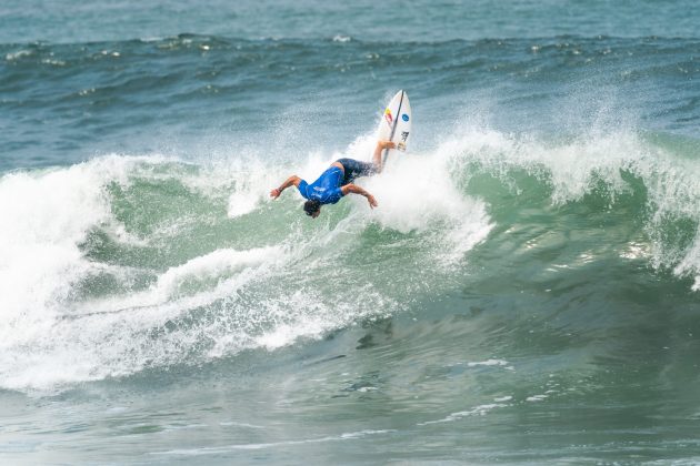 Michel Bourez, Surf City El Salvador ISA World Surfing Games 2021. Foto: ISA / Sean Evans.