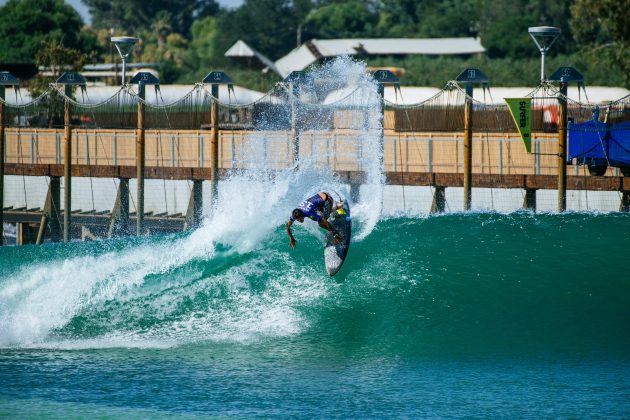 Filipe Toledo, Surf Ranch Pro 2021, Lemoore, Califórnia (EUA). Foto: WSL / Pat Nolan.