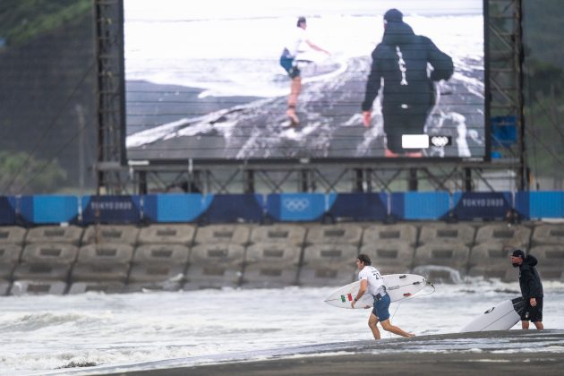 Leonardo Fioravanti, Jogos Olímpicos 2021, Tsurigasaki Beach, Ichinomiya, Chiba, Japão. Foto: ISA / Sean Evans.