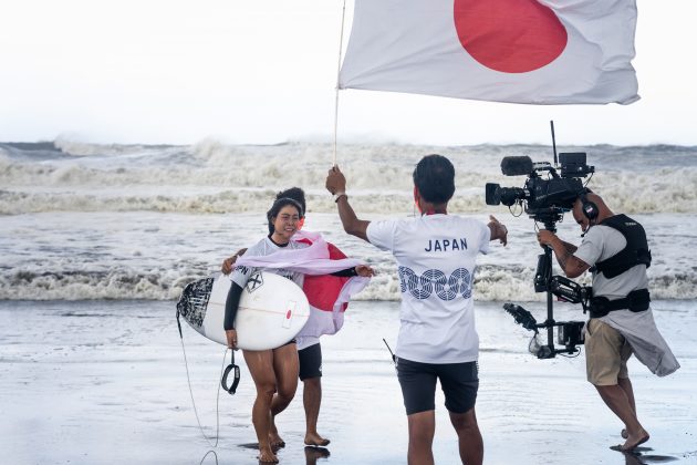 Amuro Tsuzuki, Jogos Olímpicos 2021, Tsurigasaki Beach, Ichinomiya, Chiba, Japão. Foto: ISA / Sean Evans.