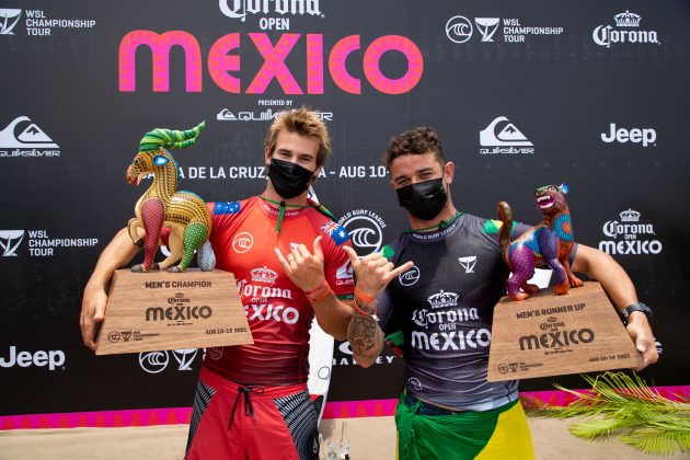 Jack Robinson e Deivid Silva, Open Mexico 2021, Barra de la Cruz, México. Foto: WSL / Heff.