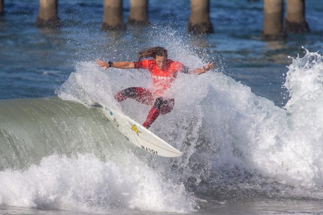 Courtney Conlogue, US Open of Surfing 2021, Huntington Beach, Califórnia (EUA). Foto: WSL / Morris.