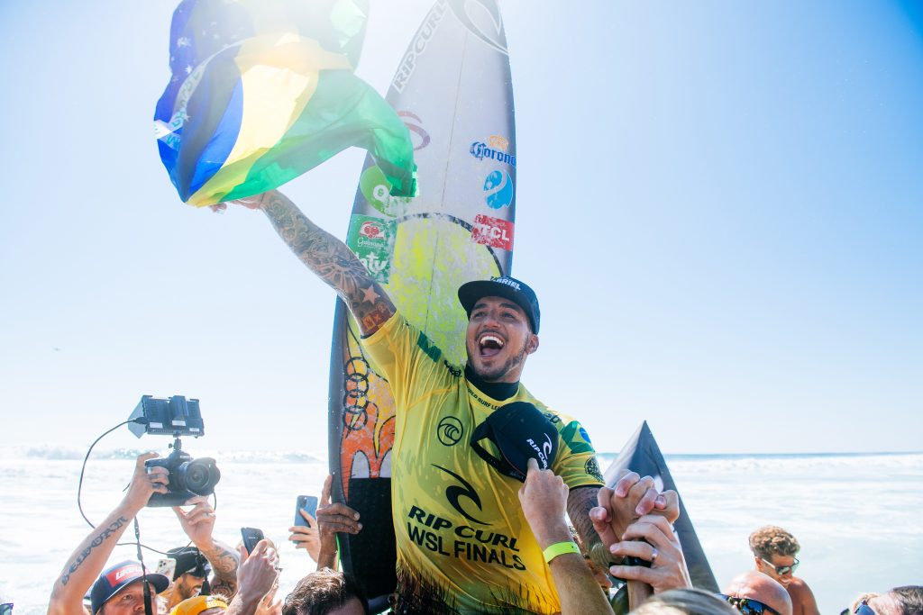 Tricampeão mundial Gabriel Medina confirma presença no Rip Curl Grom Search na Praia da Grama.