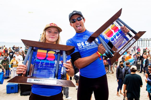 Caitlin Simmers e Griffin Colapinto, US Open of Surfing 2021, Huntington Beach, Califórnia (EUA). Foto: WSL / Morris.