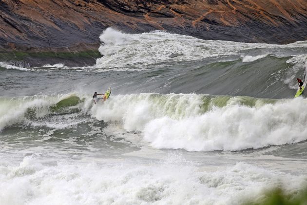 Lucas Chumbo, Itacoatiara Big Wave 2021, Niterói (RJ). Foto: Tony D'Andrea.