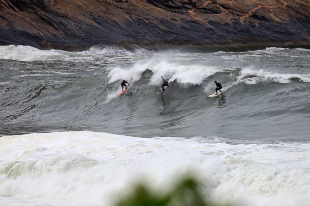 Lucas Chumbo, Itacoatiara Big Wave 2021, Niterói (RJ). Foto: Tony D'Andrea.