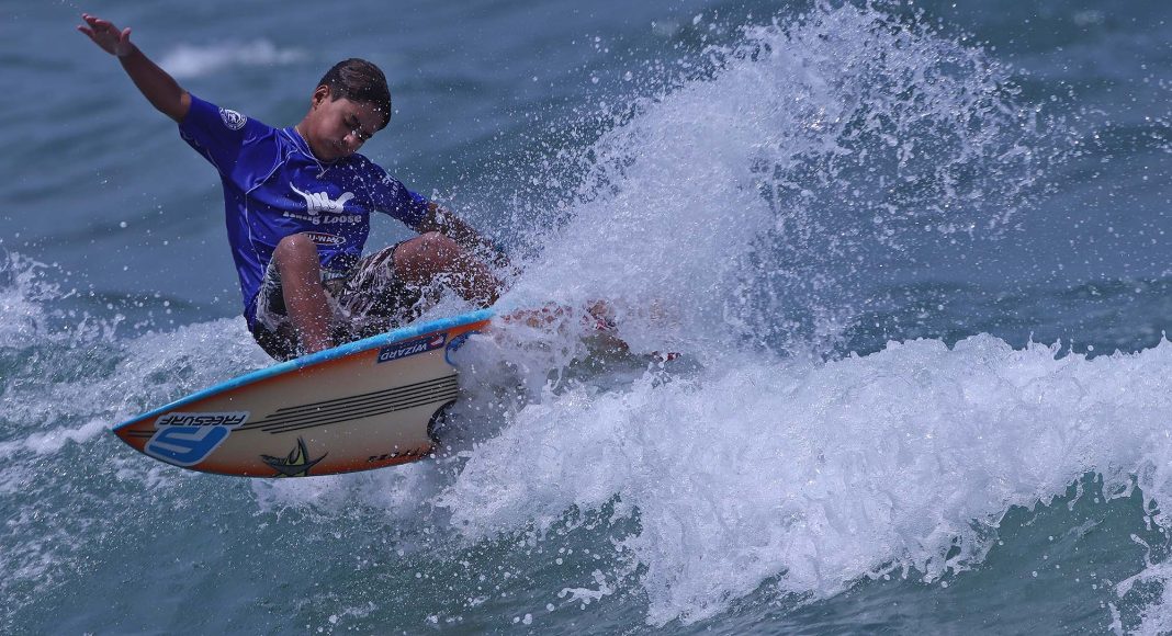 Kalani Robles, Hang Loose Surf Attack 2021, Praia de Camburi, São Sebastião (SP). Foto: Munir El Hage.