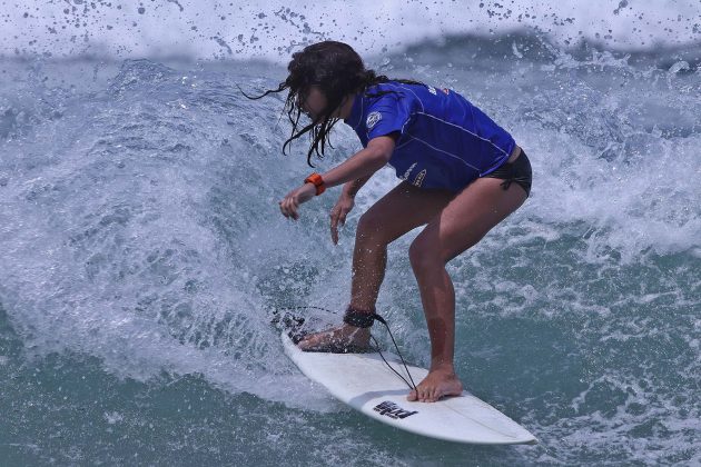 Maria Beatriz, Hang Loose Surf Attack 2021, Praia de Camburi, São Sebastião (SP). Foto: Munir El Hage.