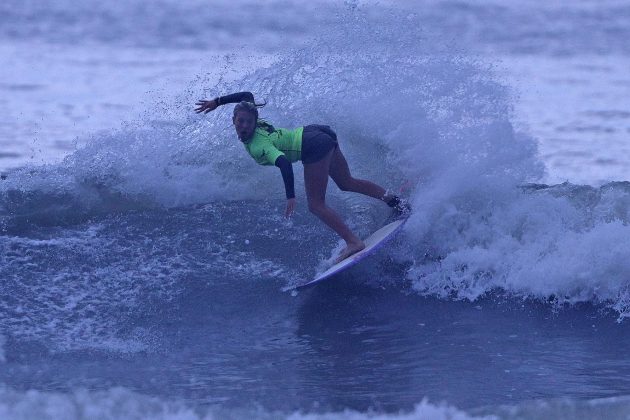 Naire Marquez, Hang Loose Surf Attack, Praia de Camburi, São Sebastião (SP). Foto: Munir El Hage.