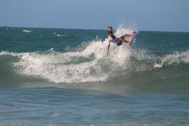 Mateus Sena, Circuito Brasileiro de Surfe Profissional, Praia de Iguape (CE). Foto: Lima Jr..