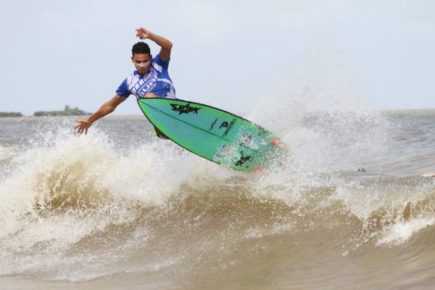 Ilha do Mosqueiro (PA), Campeonato Brasileiro de Surfe em Água Doce 2021. Foto: Rogério Fernandez.