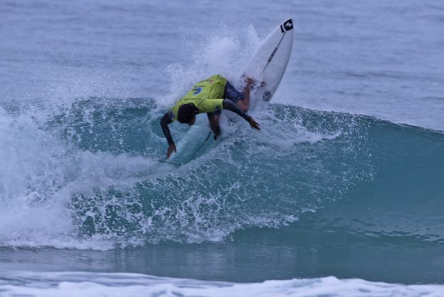 Cauã Gonçalves, Sebastianense de Surf 2021, Maresias, São Sebastião (SP). Foto: Munir El Hage.