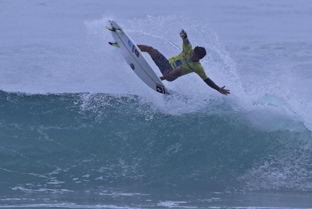 Cauã Gonçalves, Sebastianense de Surf 2021, Maresias, São Sebastião (SP). Foto: Munir El Hage.