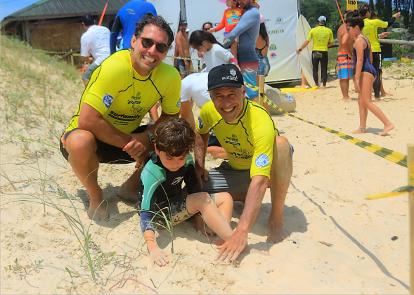 Flávio Canto, Ricardo Bocão, Surfland Brasil Apresenta Surfamily ASJ 2021, Praia da Joaquina (SC). Foto: Basilio Ruy / P.P07.
