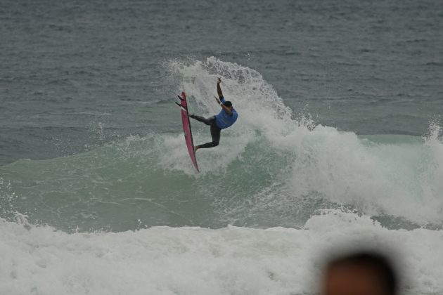 Michael Rodrigues, LayBack Pro Praia Mole 2021. Foto: Douglas Cominski.
