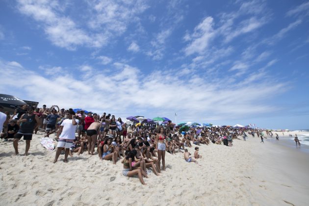 Sophia Medina, Saquarema Surf Festival 2021, Praia de Itaúna (RJ). Foto: Thiago Diz.