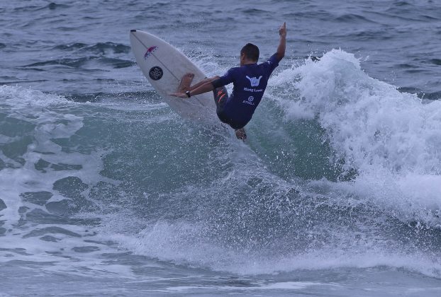 Arthur Goulart, Hang Loose Surf Attack 2021, Praia do Tombo, Guarujá (SP). Foto: Munir El Hage.