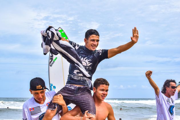 Caio Costa, CBSurf Junior 2021, Praia da Tiririca, Itacaré (BA). Foto: Orlando Rodrigues / @orlandoorodrigues.
