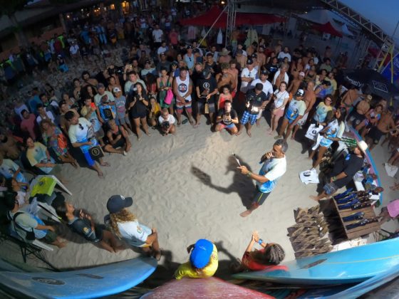 Cerimônia de premiação, VII Jericoacoara Cultura Longboard Surf Festival, Jericoacoara (CE). Foto: Lima Jr. .