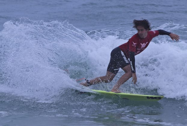 Diego Aguiar, Hang Loose Surf Attack 2021, Praia do Tombo, Guarujá (SP). Foto: Munir El Hage.