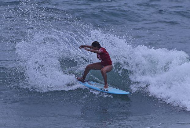 Kemily Sampaio, Hang Loose Surf Attack 2021, Praia do Tombo, Guarujá (SP). Foto: Munir El Hage.