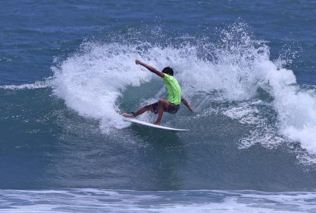 Lucas Lisboa, Hang Loose Surf Attack 2021, Praia do Tombo, Guarujá (SP). Foto: Munir El Hage.